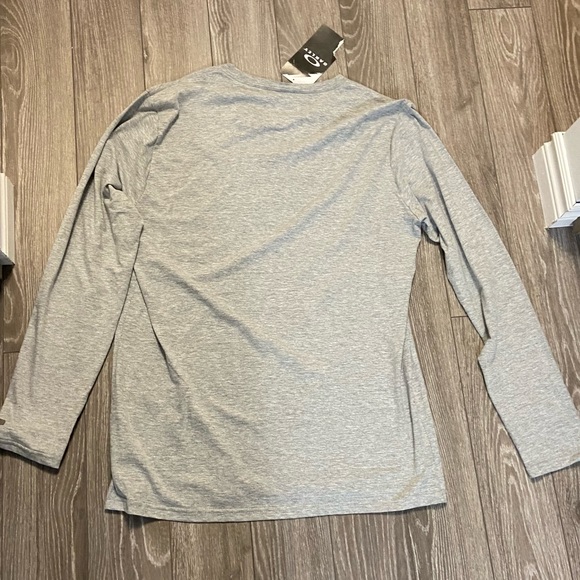 Mens Oakley L/S size Large - Picture 2 of 3